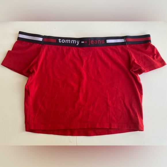 Tommy Jeans off the shoulder top - Picture 6 of 6